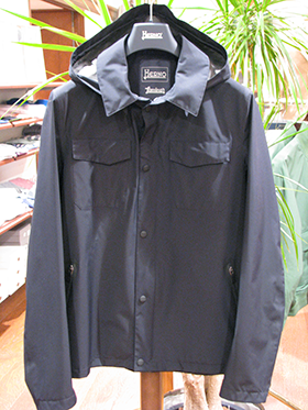 HERNO フード付ジャケット
