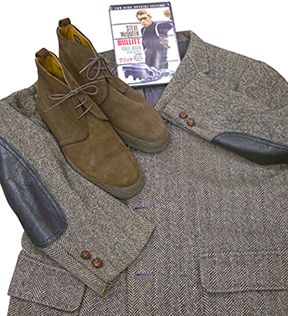 ヘリンボーンのジャケットとマッドガードのチャッカーブーツ